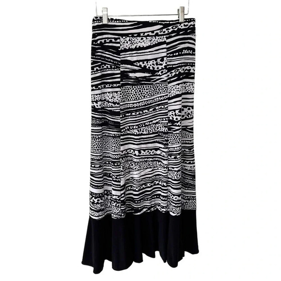 Cloth & Needle Creation by Lynda 8 white/black tribal print western style skirt - Picture 5 of 7